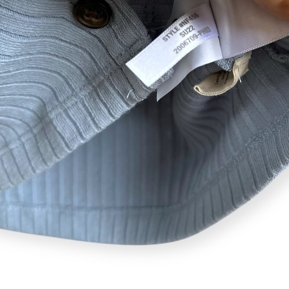 ☀️SALE☀️ Madewell Ribbed Button Front Crop Tank - Terrace Blue Size: Small - Picture 9 of 9